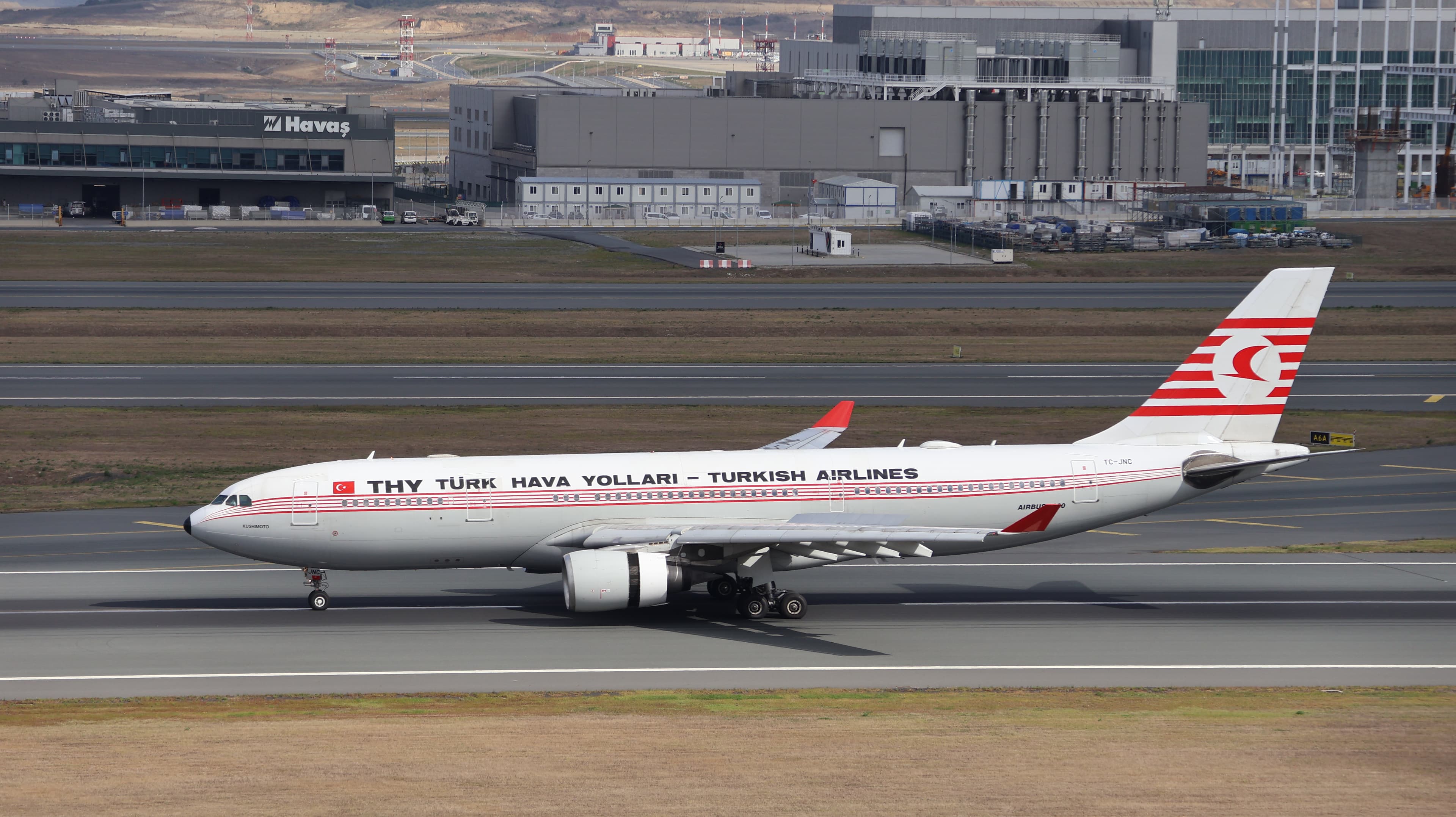 THY - A330 200 - Old Livery